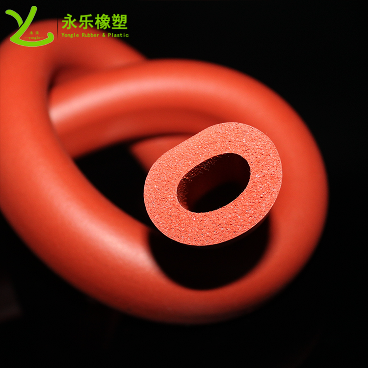 發(fā)泡硅膠管，耐高溫發(fā)泡硅膠管，阻燃硅膠發(fā)泡管，硅膠發(fā)泡管