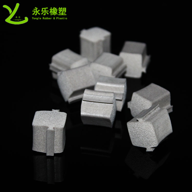 模壓硅膠發(fā)泡，模壓硅膠發(fā)泡件，定制模壓硅膠發(fā)泡，細(xì)孔模壓硅膠發(fā)泡